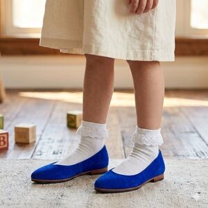 Elegant Blue Leather Flats